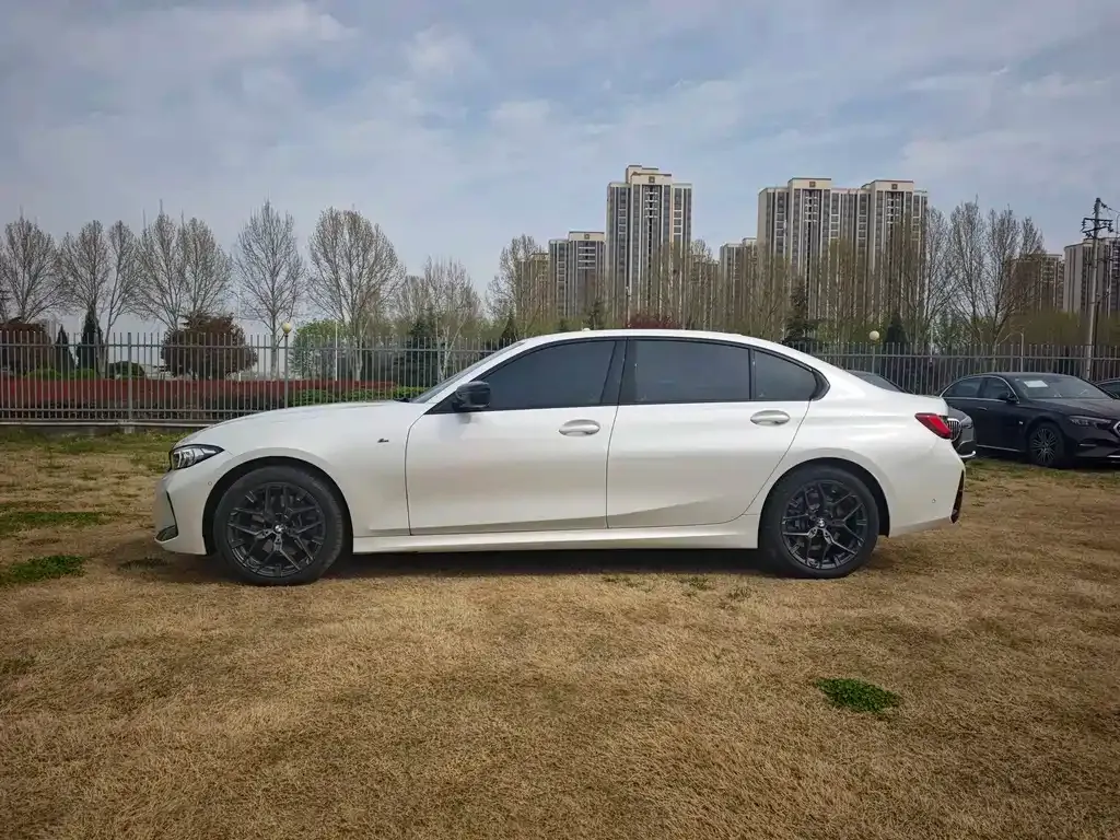 BMW 3 Series 2025 из CN, фото 7