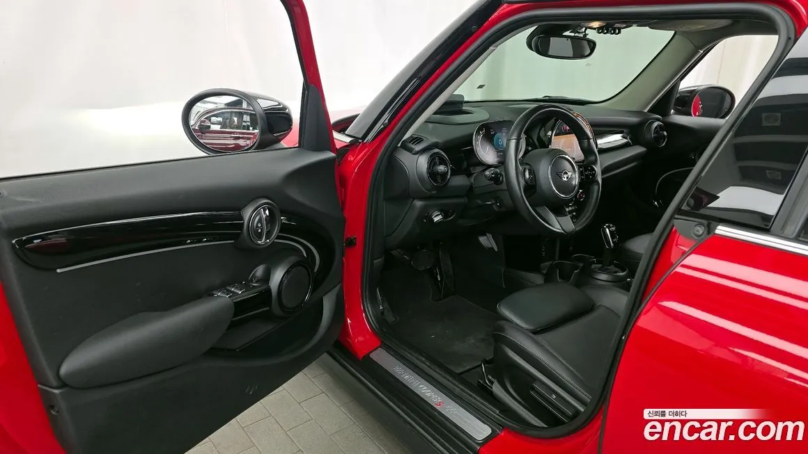 Mini Cooper 2022 из KR, фото 3