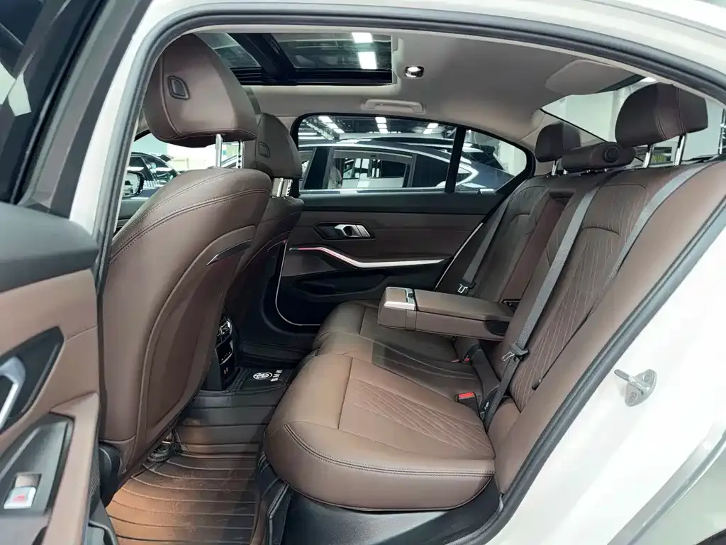 BMW i3 2024 из CN, фото 9