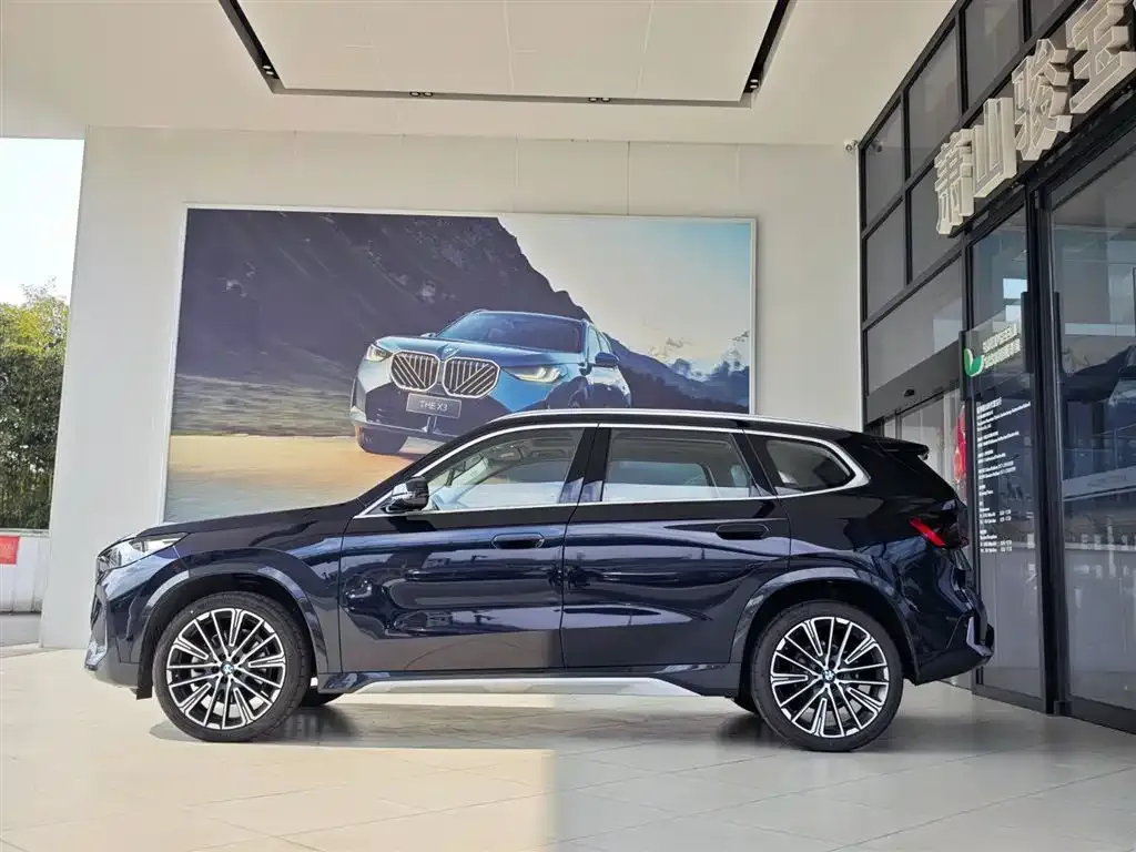 BMW X1 2025 из CN, фото 9