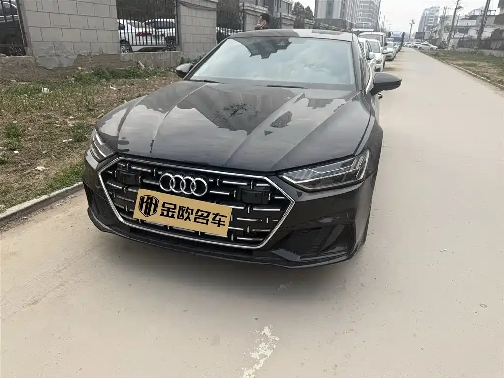 Audi A7L 2024 из CN, фото 1