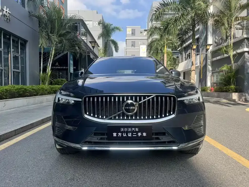 Volvo XC60 2023 из CN, фото 8