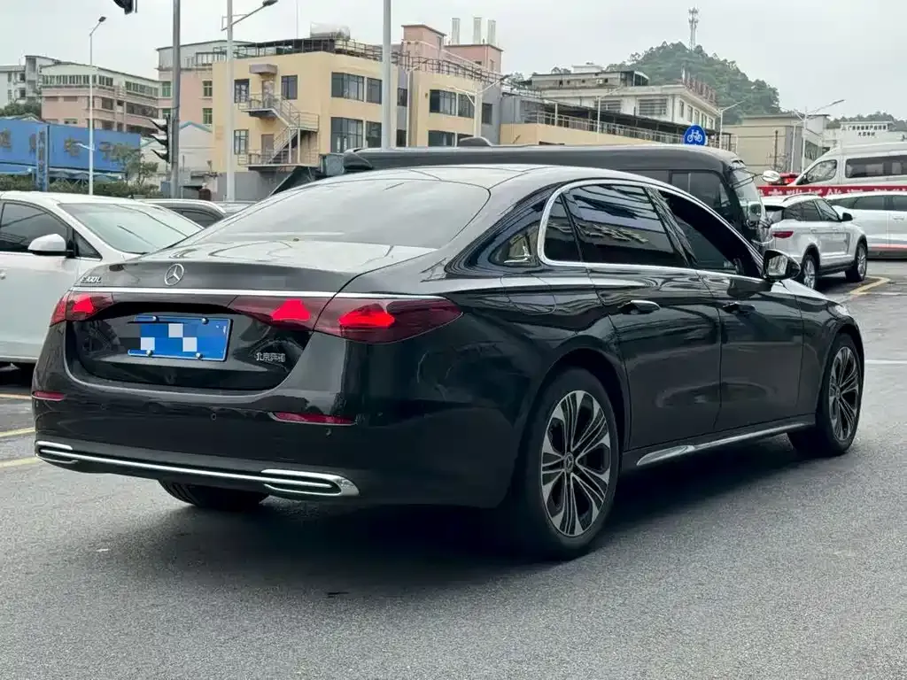 Mercedes-Benz E-Class 2025 из CN, фото 7