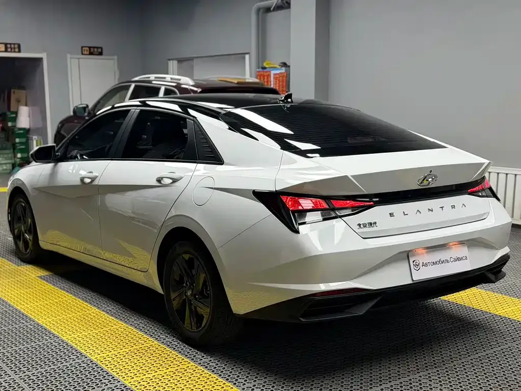 Hyundai Elantra 2023 из CN, фото 6
