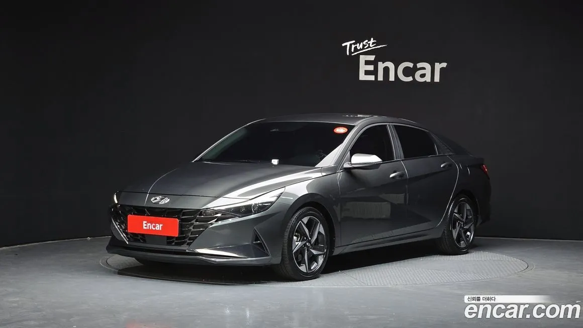 Hyundai AVANTE 2023 из KR, фото 1
