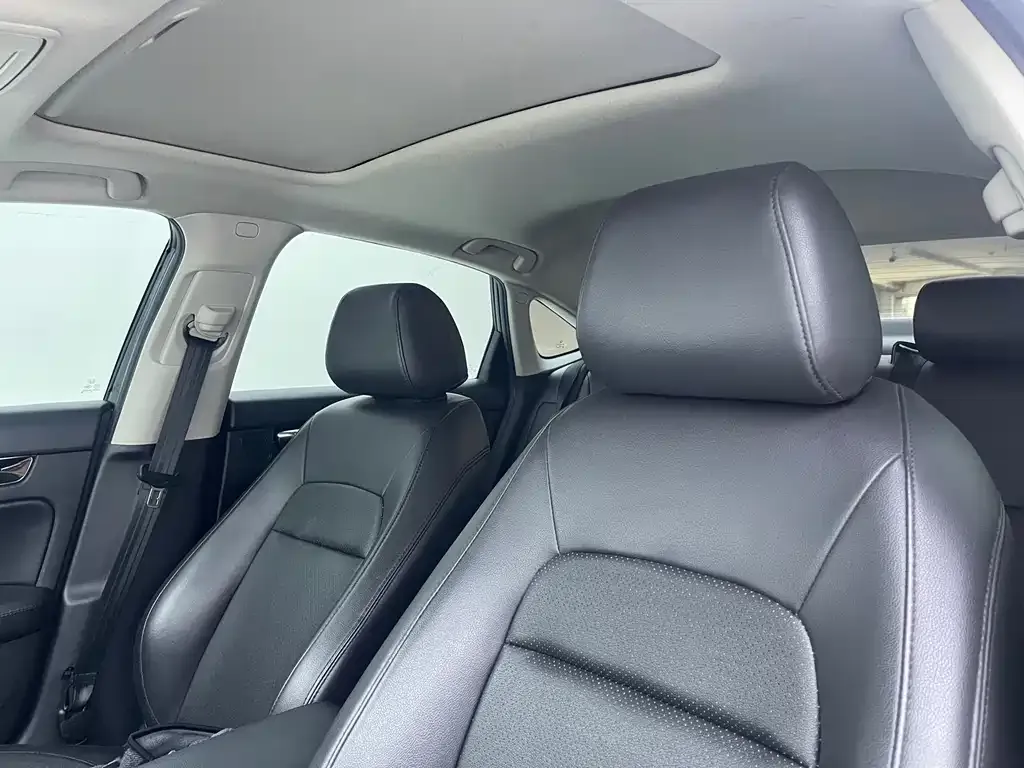 Honda Civic 2023 из CN, фото 6