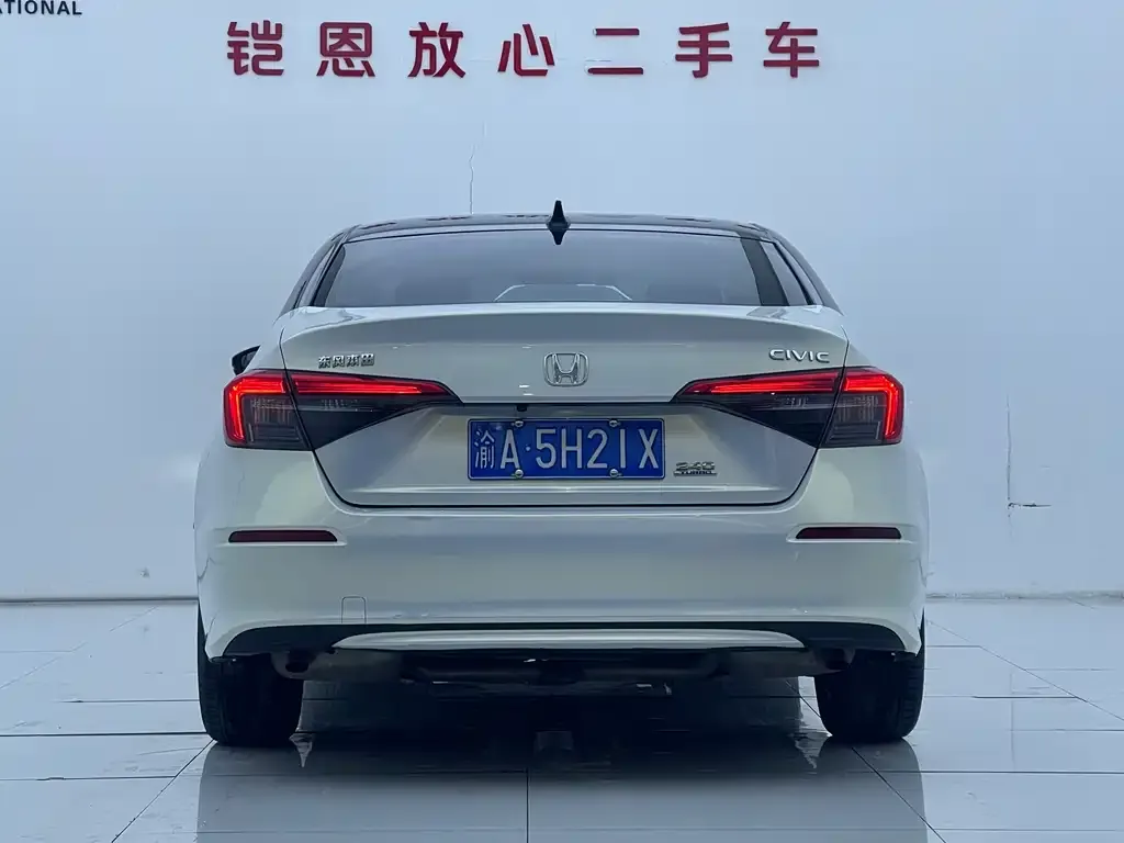 Honda Civic 2023 из CN, фото 2