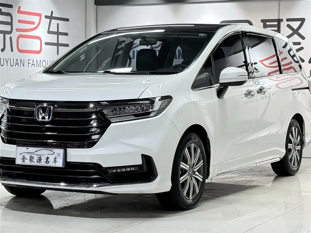 Honda Odyssey — фото 1