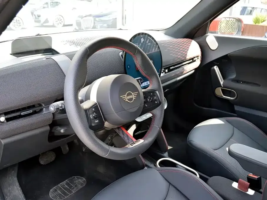 MINI Aceman JCW Electric 2025 из CN, фото 4
