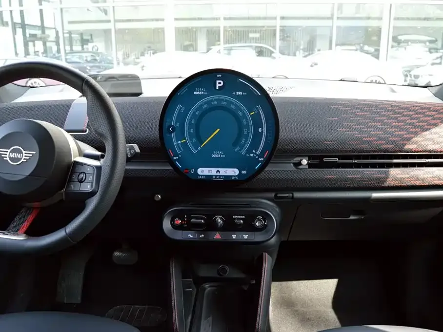 MINI Aceman JCW Electric 2025 из CN, фото 7