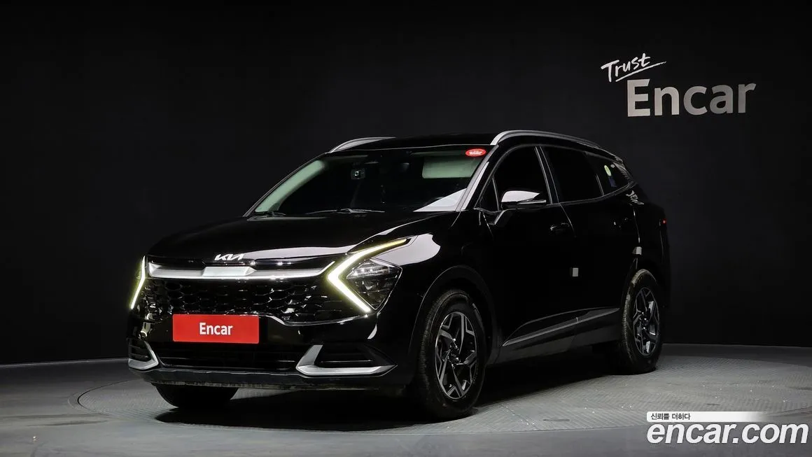 Kia Sportage — фото 1