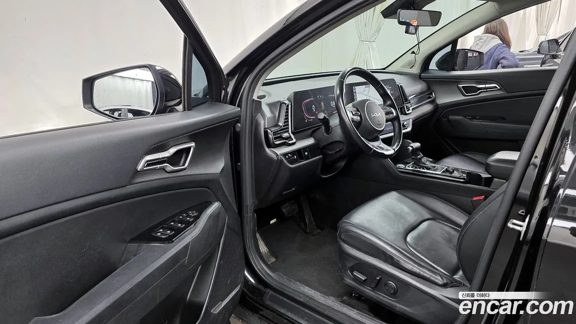 Kia Sportage — фото 8