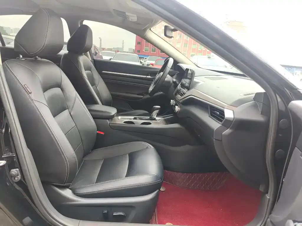 Nissan Teana 2022 из CN, фото 2