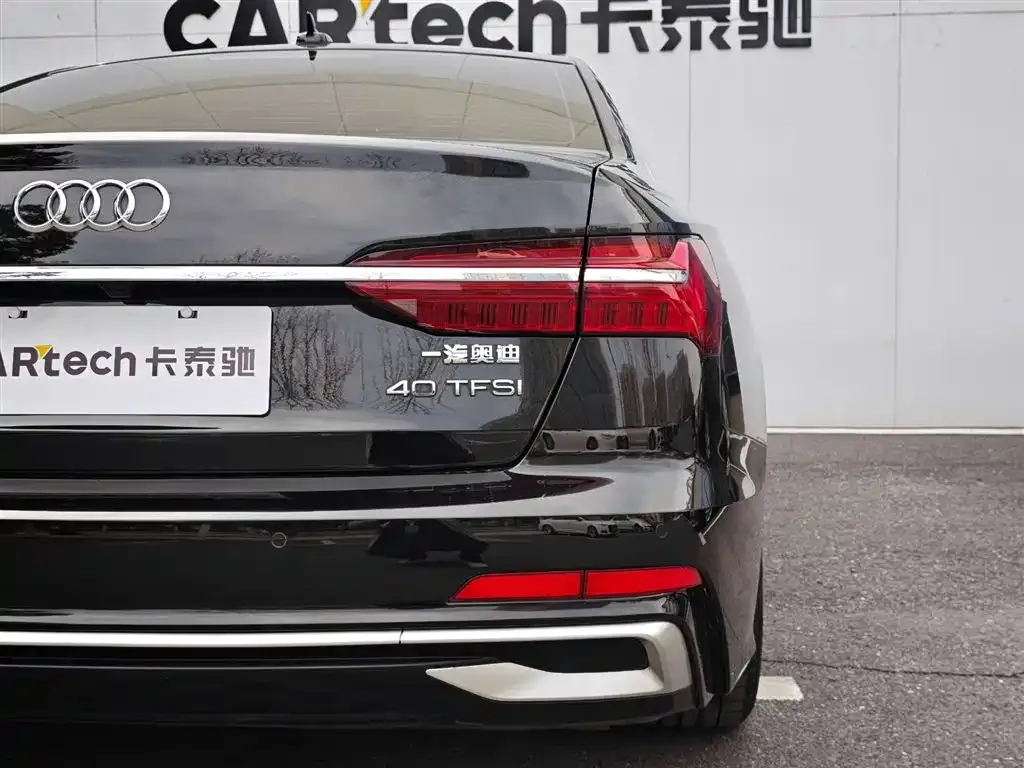 Audi A6L 2023 из CN, фото 9