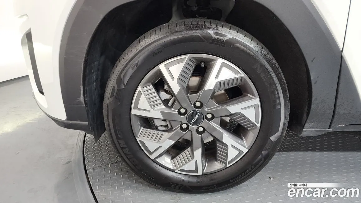 KG Mobility (Ssangyong) Torres 2025 из KR, фото 9