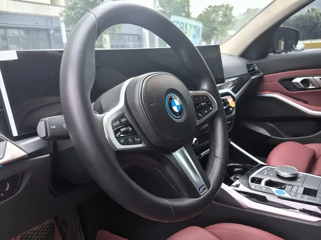 BMW i3 — фото 3