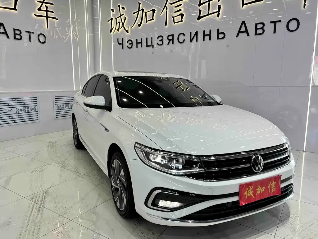 Volkswagen Bora 2023 из CN, фото 8