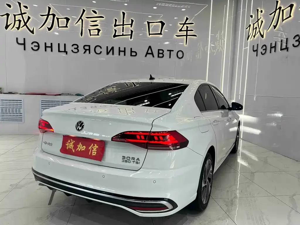 Volkswagen Bora 2023 из CN, фото 7