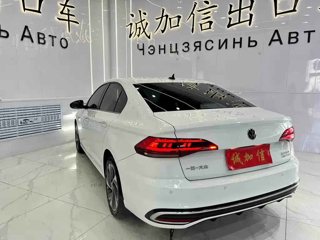 Volkswagen Bora 2023 из CN, фото 4