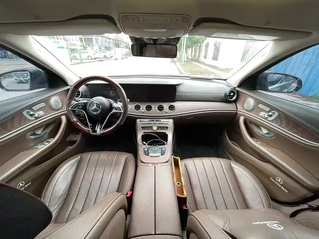 Mercedes-Benz E-Class 2022 из CN, фото 5