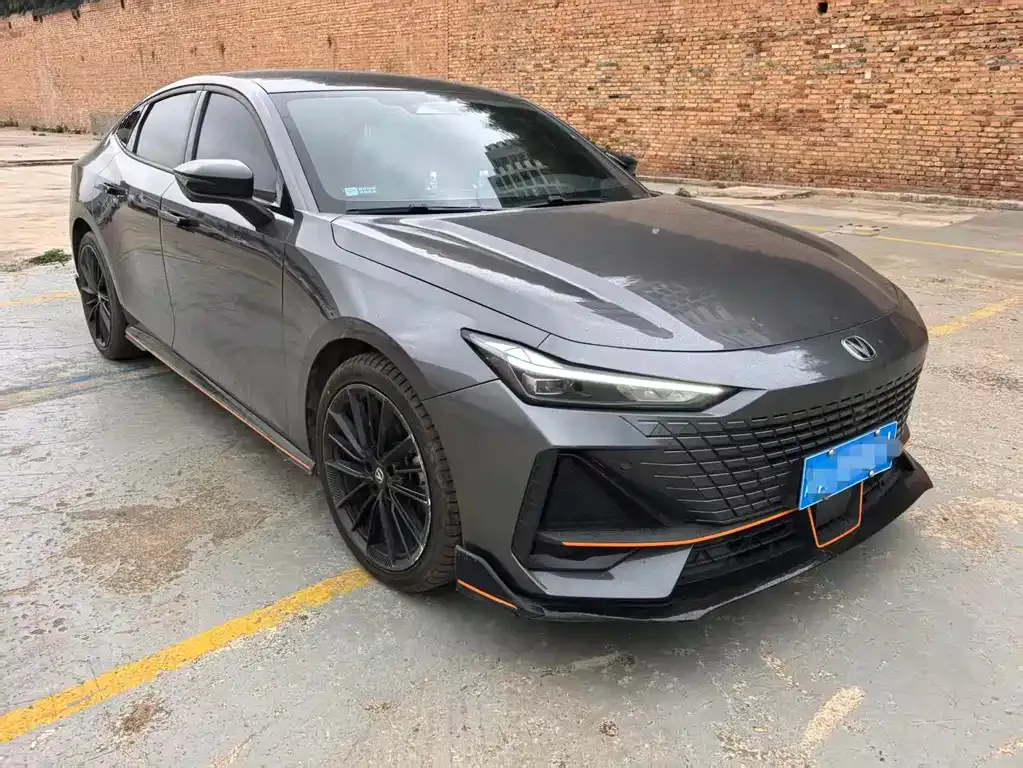 Changan UNI-V — фото 9