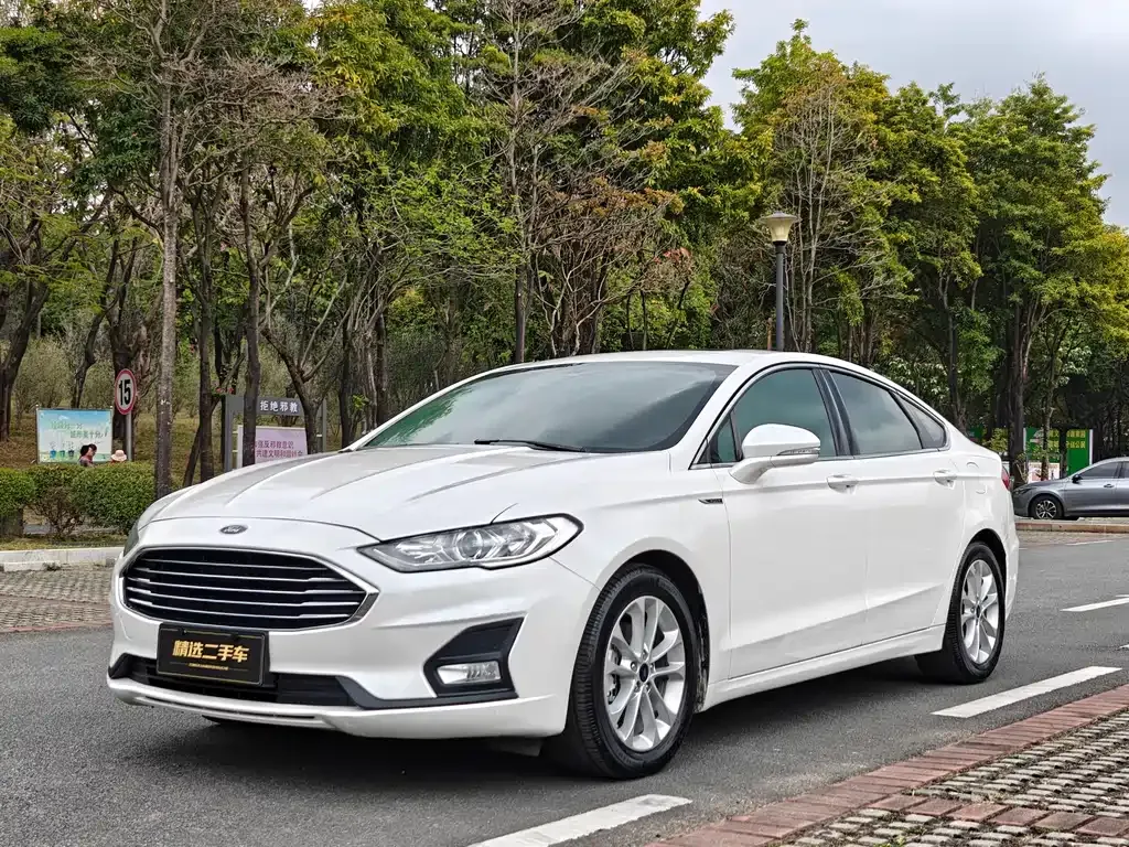 Ford Mondeo 2021 из CN, фото 1