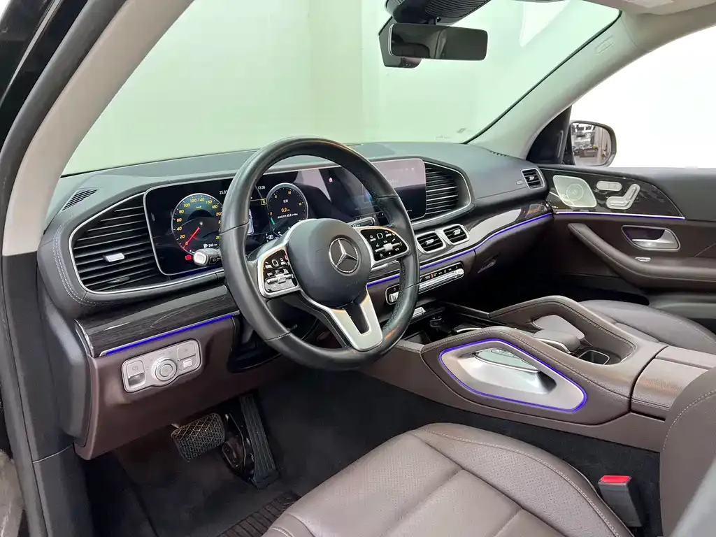 Mercedes-Benz GLE — фото 9