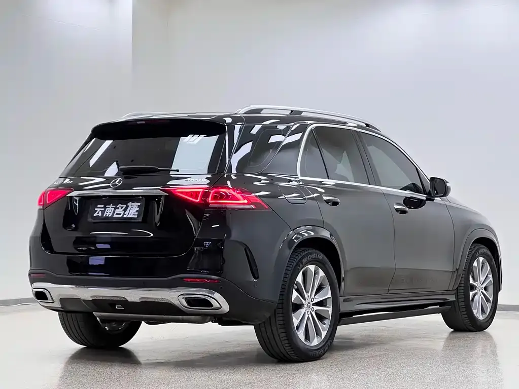 Mercedes-Benz GLE — фото 10
