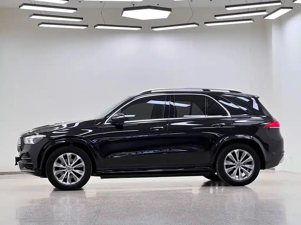 Mercedes-Benz GLE — фото 8