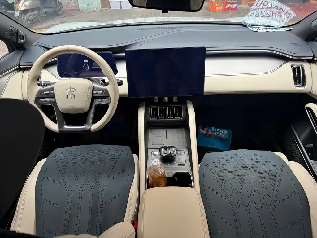 BYD L EV 2024 из CN, фото 3