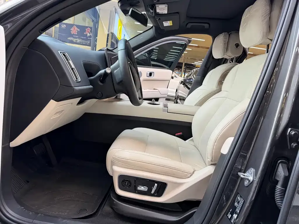 Li Auto Li L7 2023 из CN, фото 6