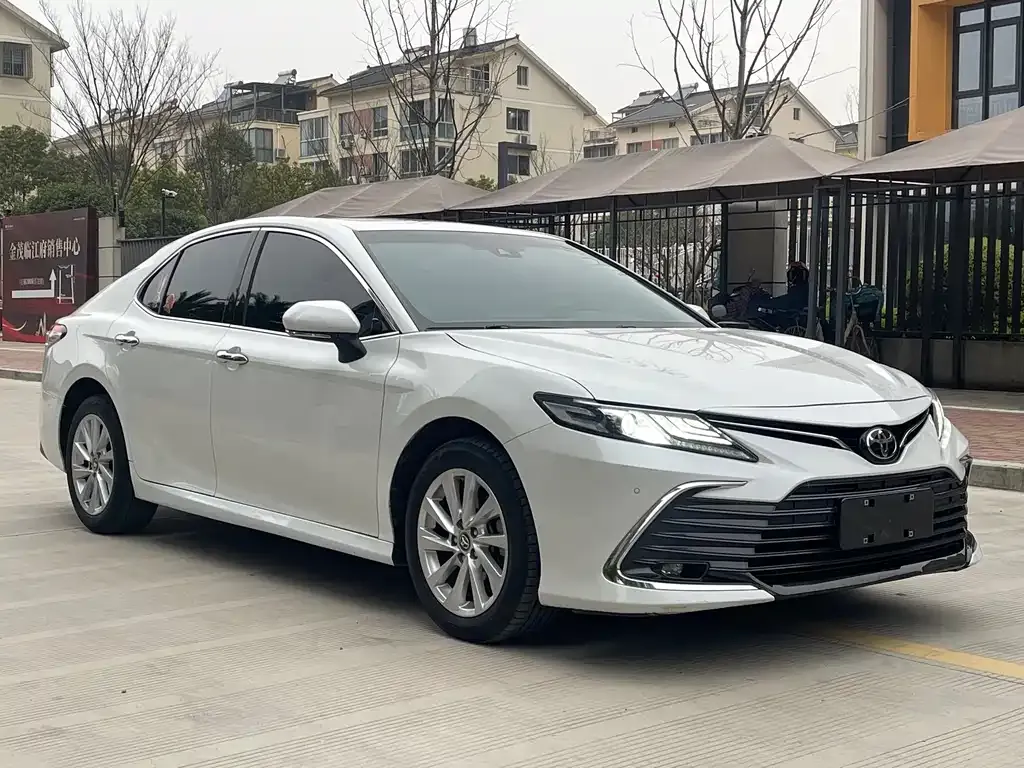 Toyota Camry 2022 из CN, фото 9