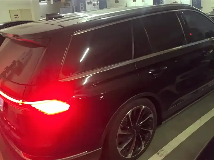 Lincoln Aviator 2025 из CN, фото 5