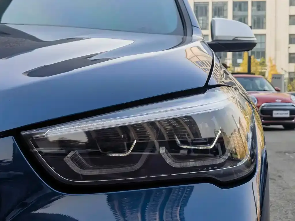 BMW X1 2021 из CN, фото 3