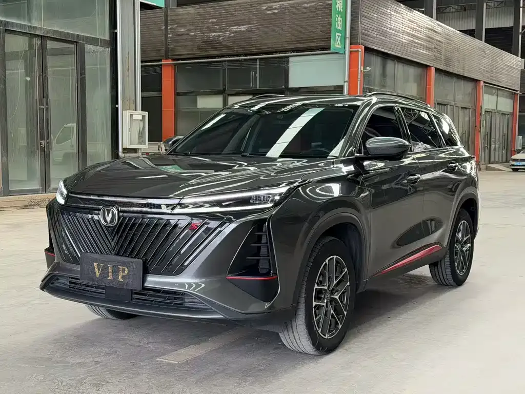 Changan CS75PLUS — фото 1