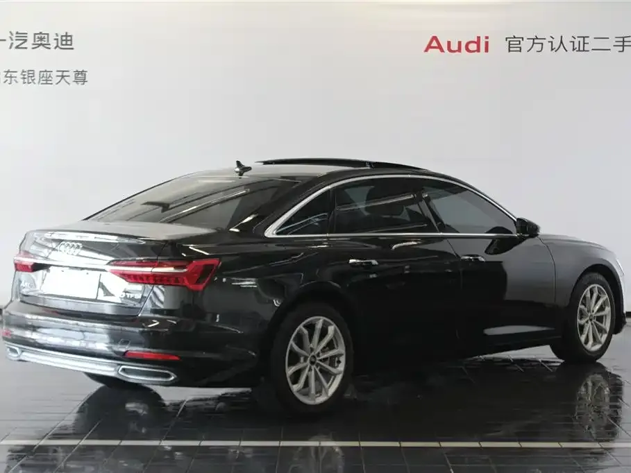 Audi A6L — фото 10