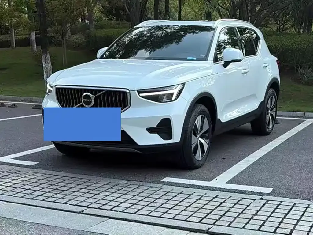 Volvo XC40 2023 из CN, фото 8