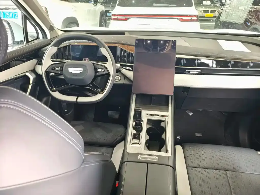 Geely Boyue L 2024 из CN, фото 7