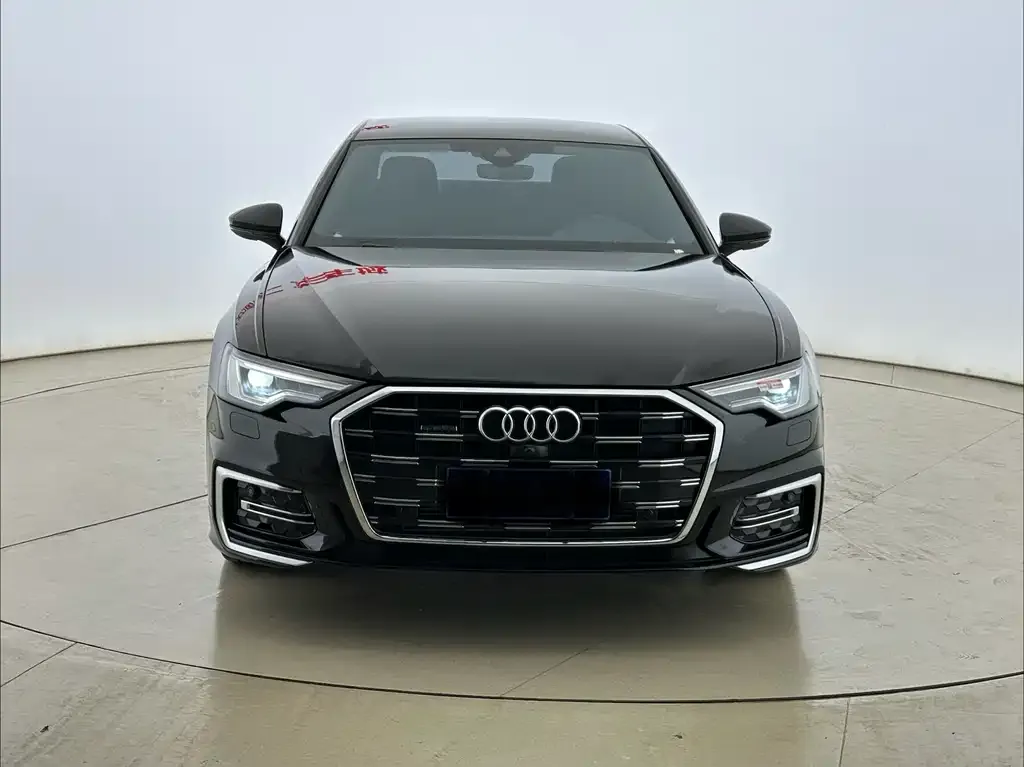 Audi A6L — фото 9