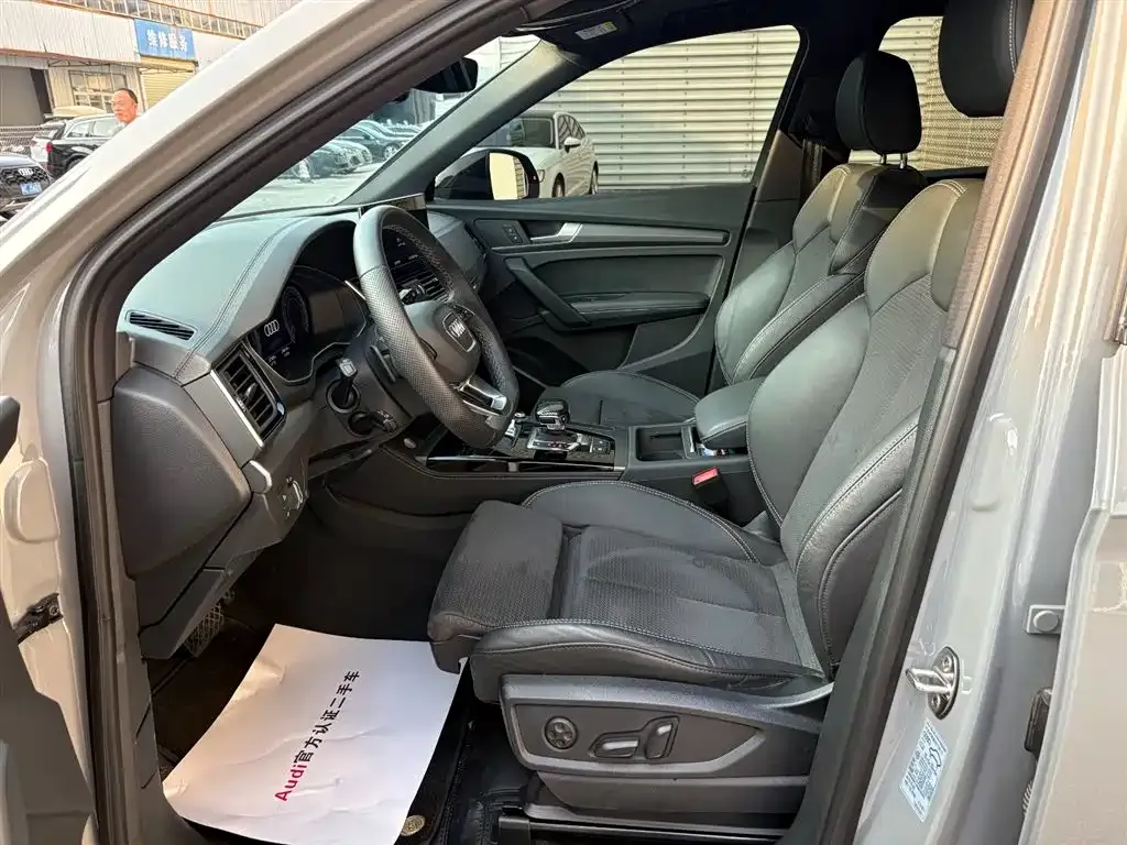 Audi Q5L Sportback 2023 из CN, фото 10