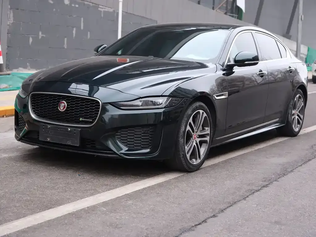 Jaguar XEL — фото 1