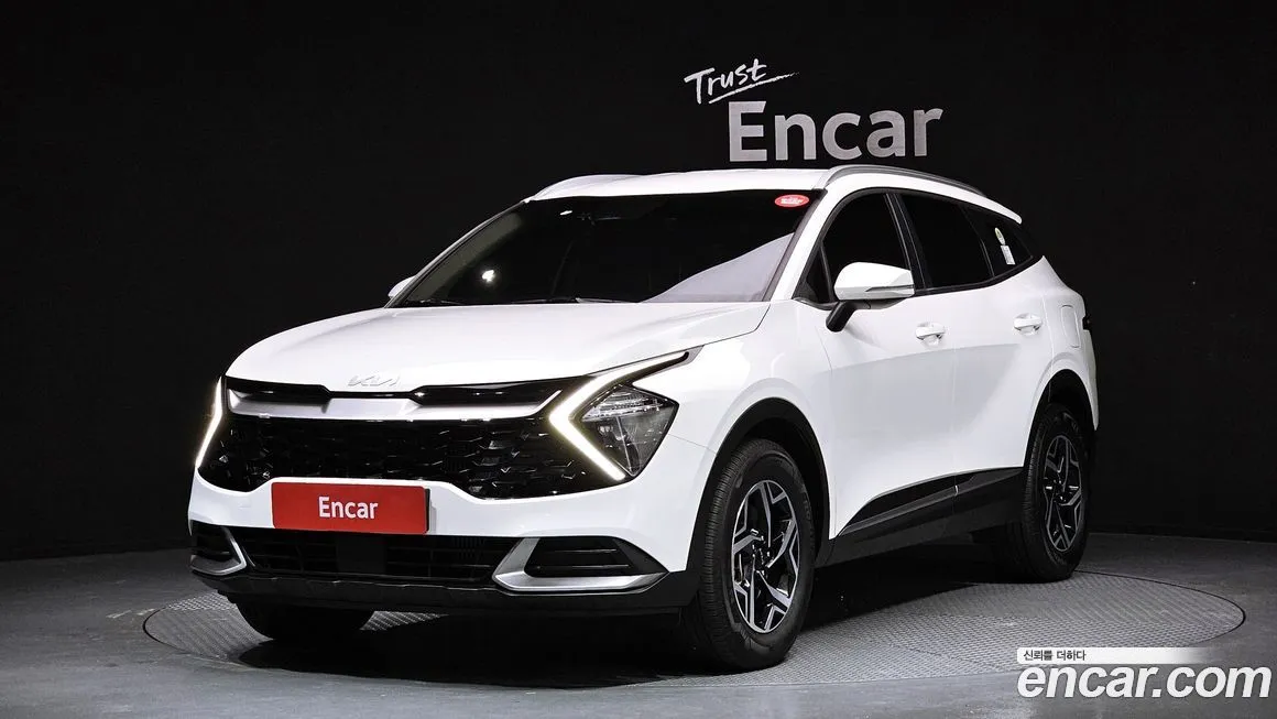 Kia Sportage — фото 1