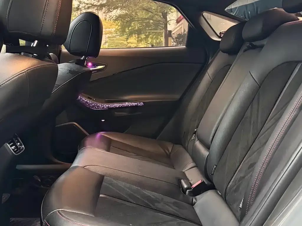 Hyundai Fista 2023 из CN, фото 4