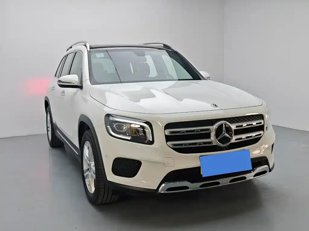 Mercedes-Benz GLB — фото 4