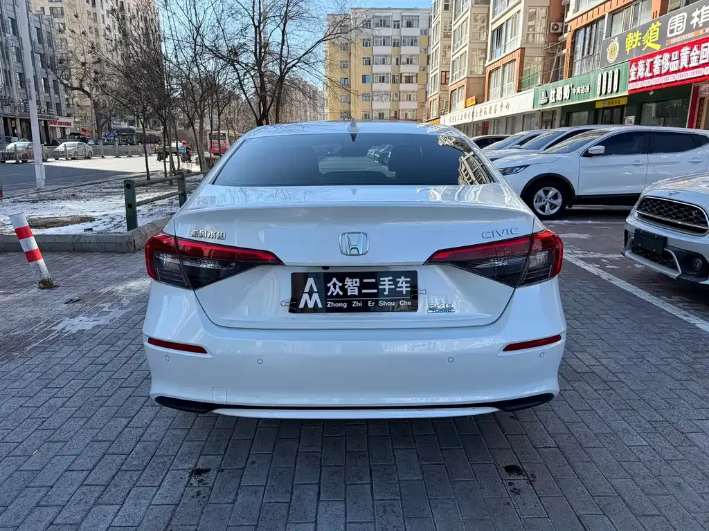 Honda Civic — фото 7