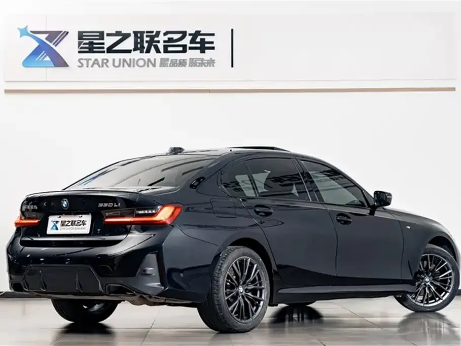 BMW 3 Series 2023 из CN, фото 10