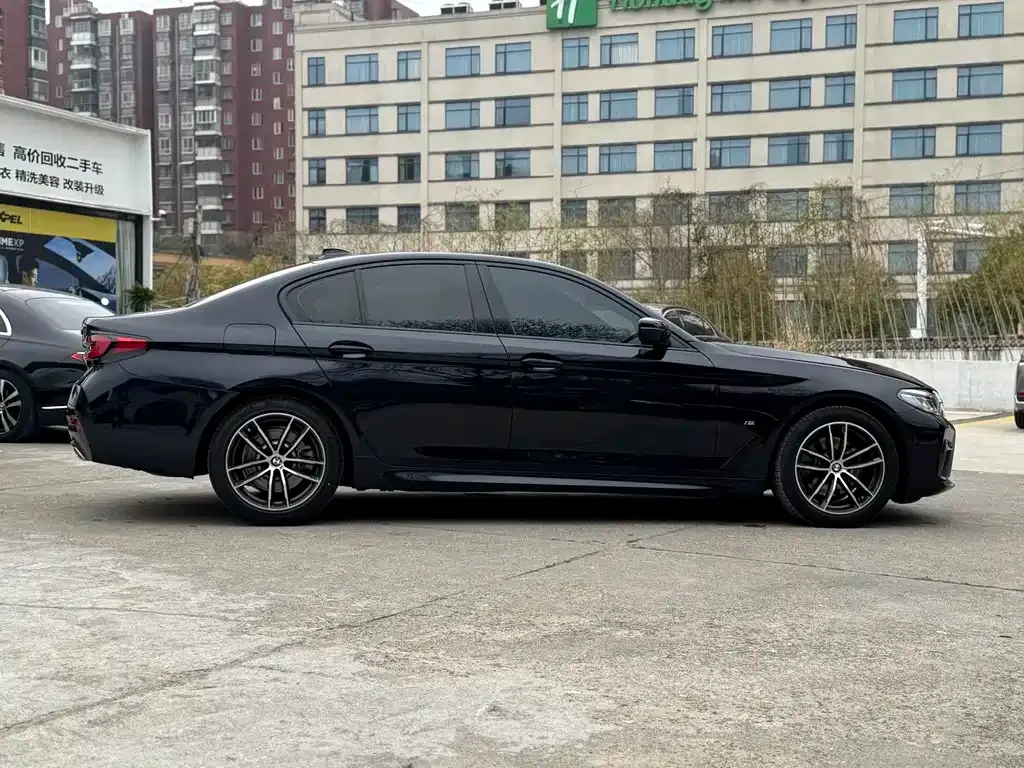 BMW 5 Series (Import) — фото 5