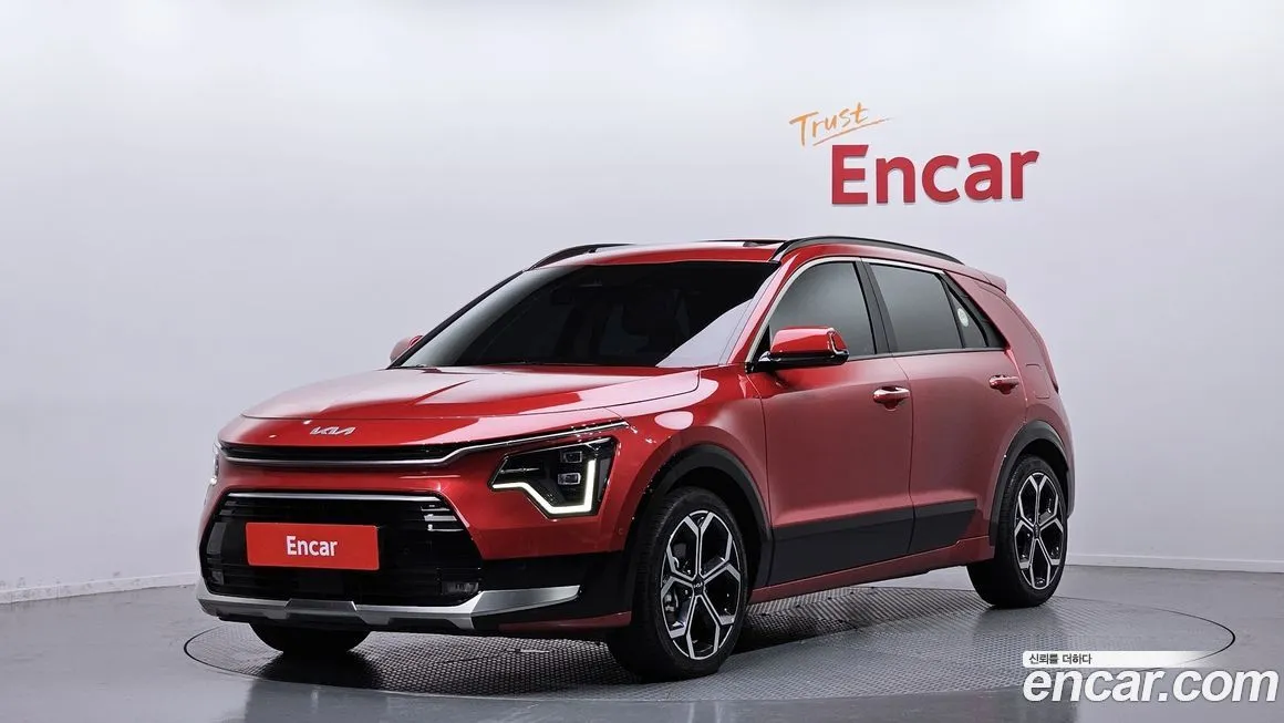 Kia Niro — фото 1
