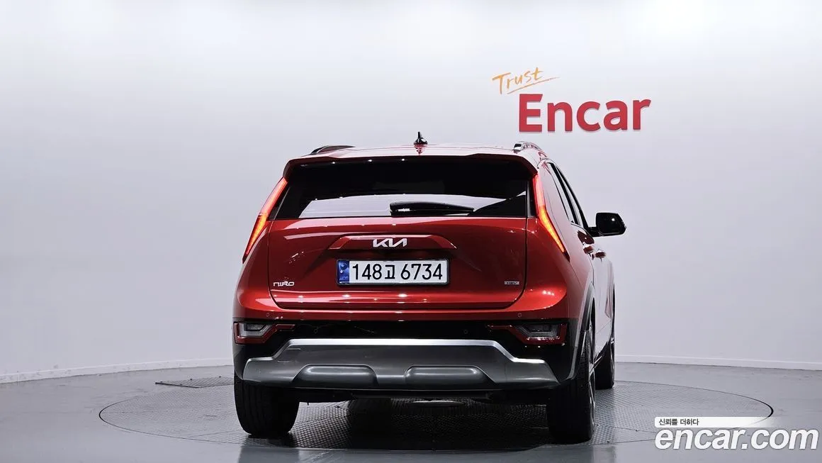 Kia Niro — фото 4