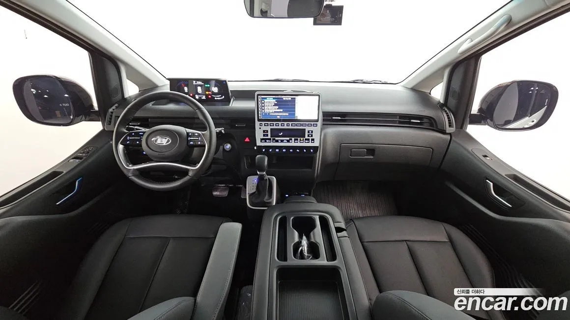 Hyundai Staria 2025 из KR, фото 9